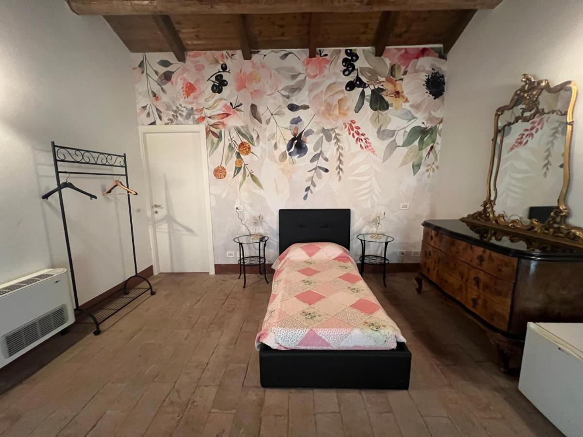 Sale Agriturismo E Az. Agricola Ma.Mi מראה חיצוני תמונה